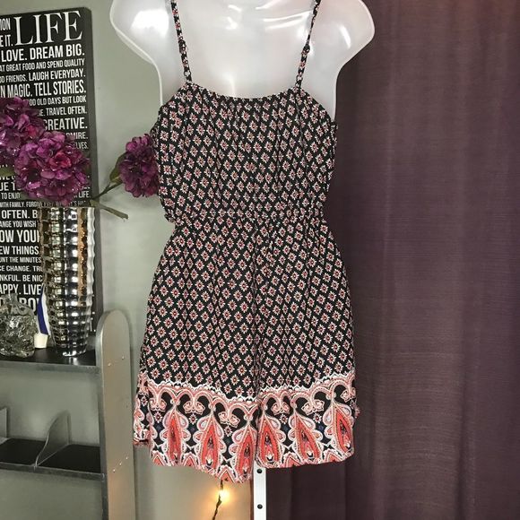 Patterned romper - Picture 4 of 4